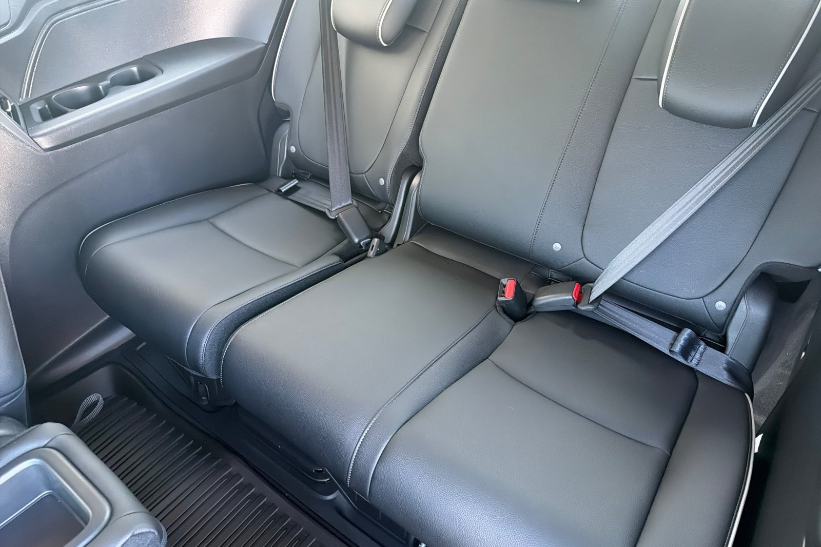New 2027 Honda Odyssey Elite image 31