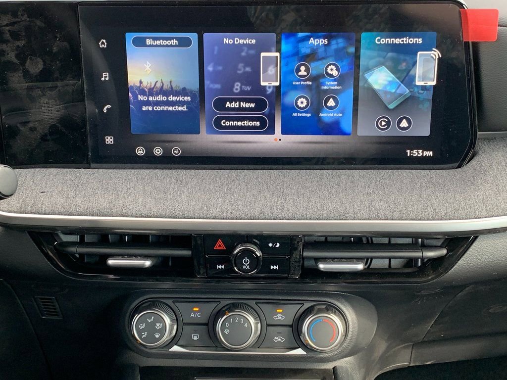 New 2026 Nissan Kicks S image 12