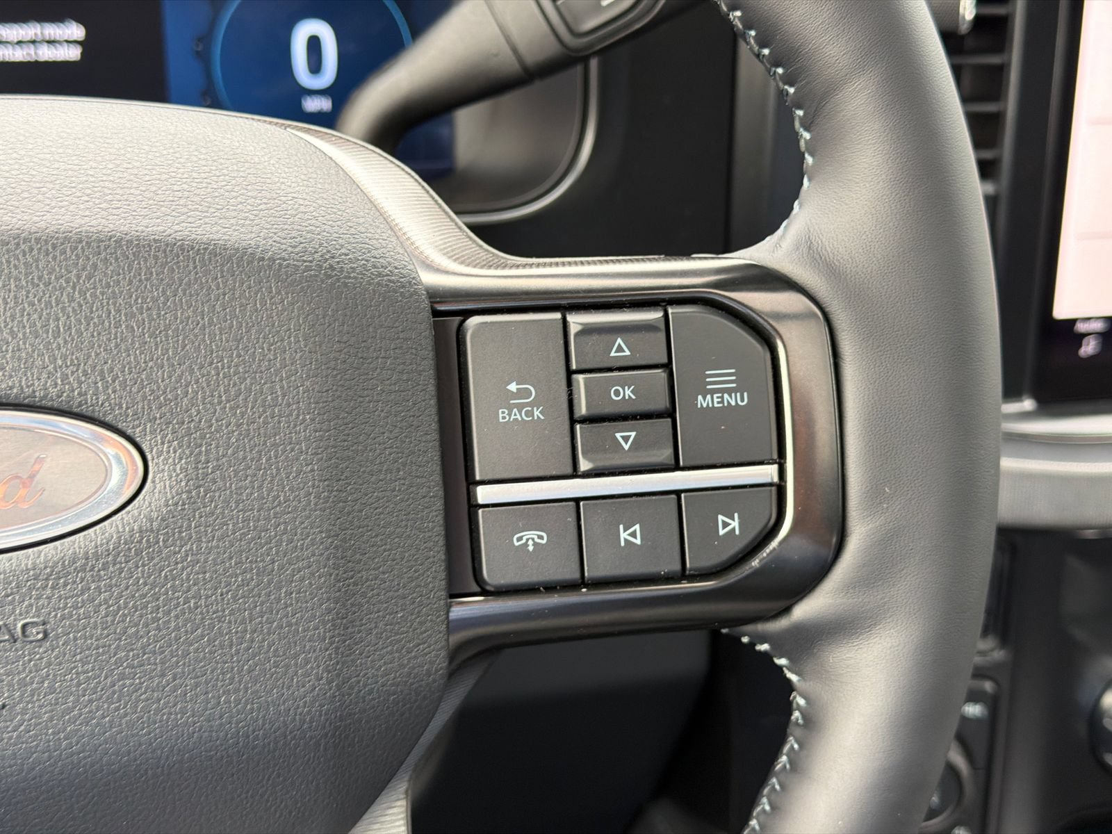 New 2026 Ford F250 Platinum AWD/4WD image 23