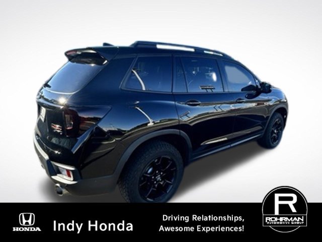 Certified 2024 Honda Passport TrailSport image 3