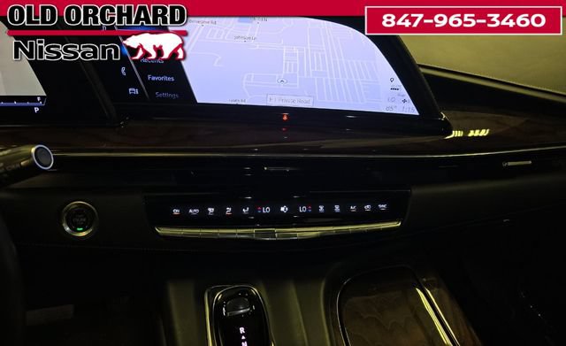 Used 2023 Cadillac Escalade Sport Platinum AWD/4WD image 11