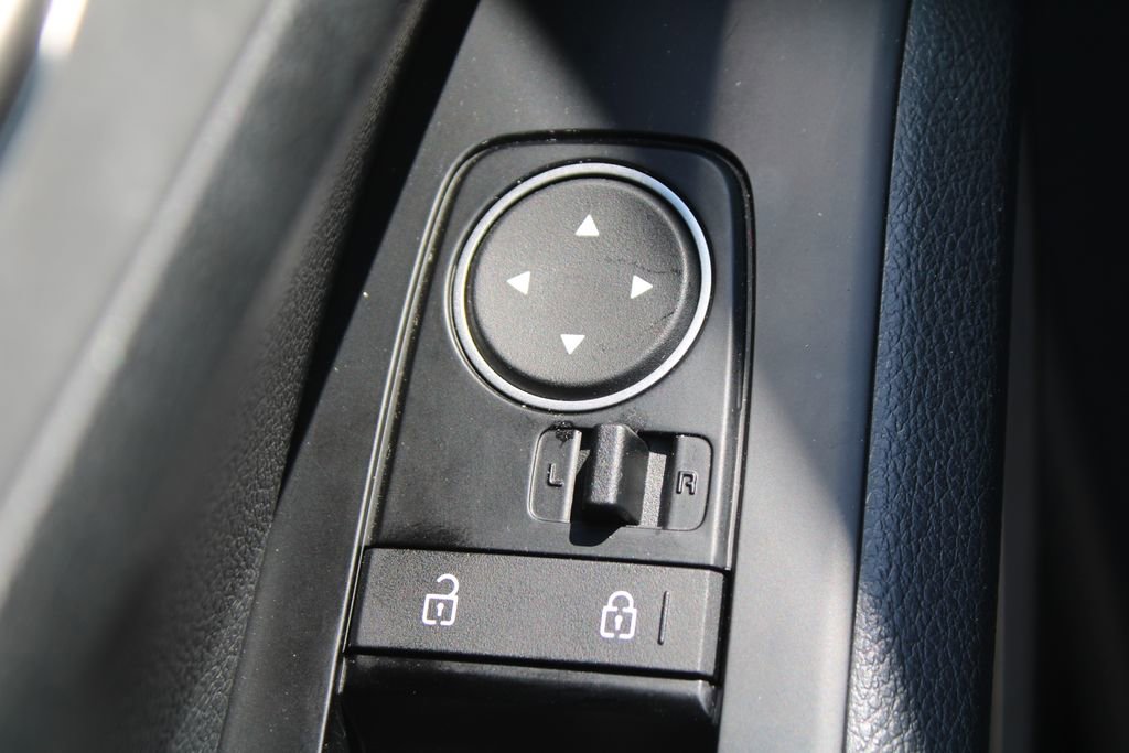 Certified 2025 Kia Soul LX w/ LX Technology Package image 20