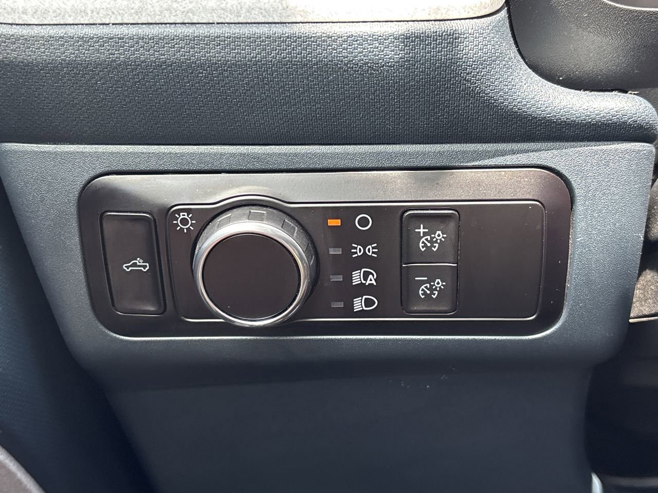 Used 2023 Ford Maverick XLT FWD image 22