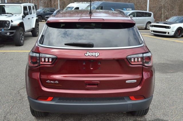 Used 2022 Jeep Compass Latitude w/ Sun and Sound Group image 7