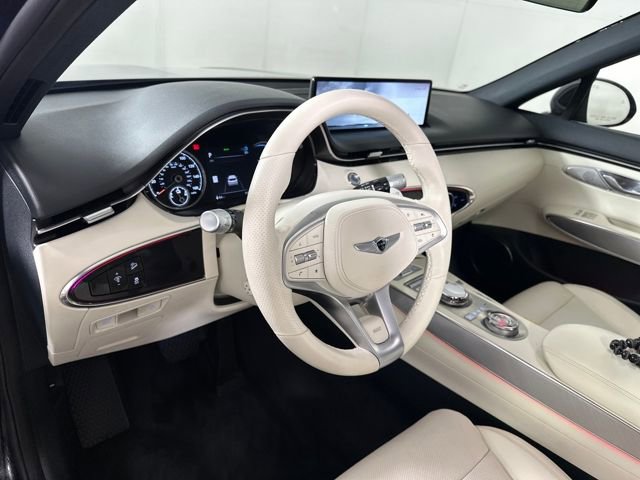 Used 2024 Genesis Electrified GV70 Advanced image 13