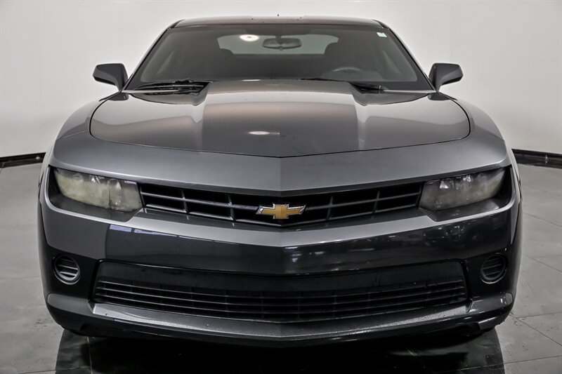 Used 2015 Chevrolet Camaro LS RWD image 5