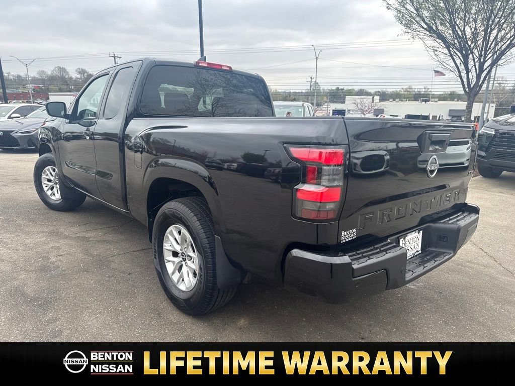 Certified 2024 Nissan Frontier SV w/ Technology Package image 6