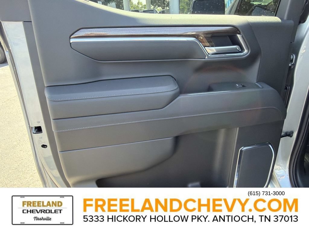 New 2026 Chevrolet Silverado 1500 RST w/ RST All Star Premium Package AWD/4WD image 13