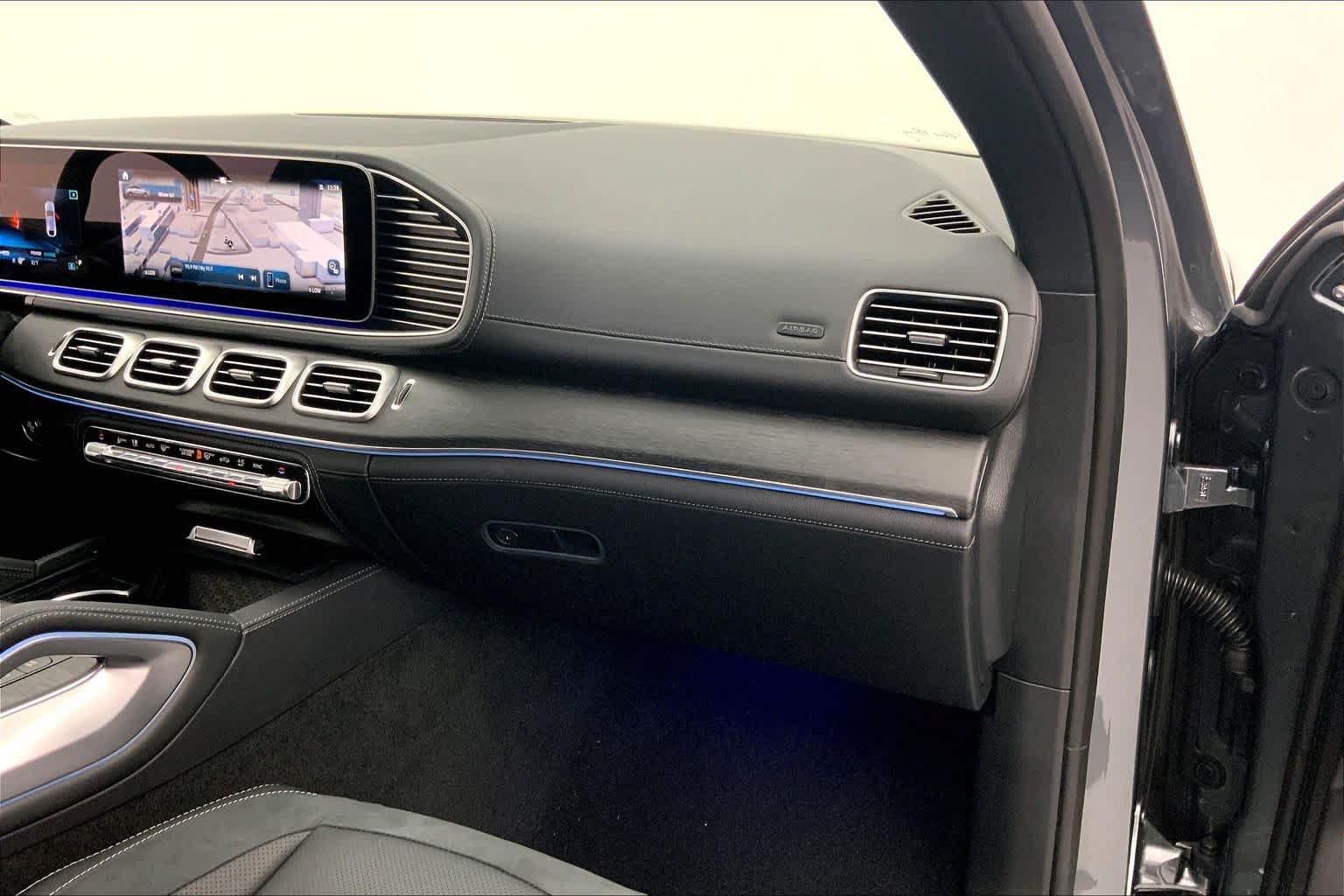 New 2026 Mercedes-Benz GLE 53 AMG 4MATIC Coupe image 28