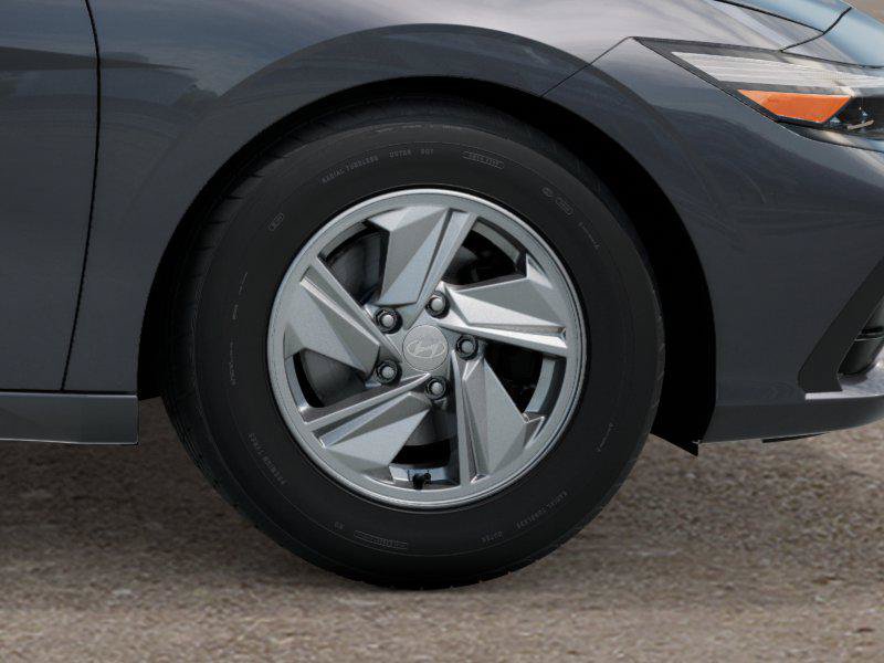New 2026 Hyundai Elantra SE FWD image 8