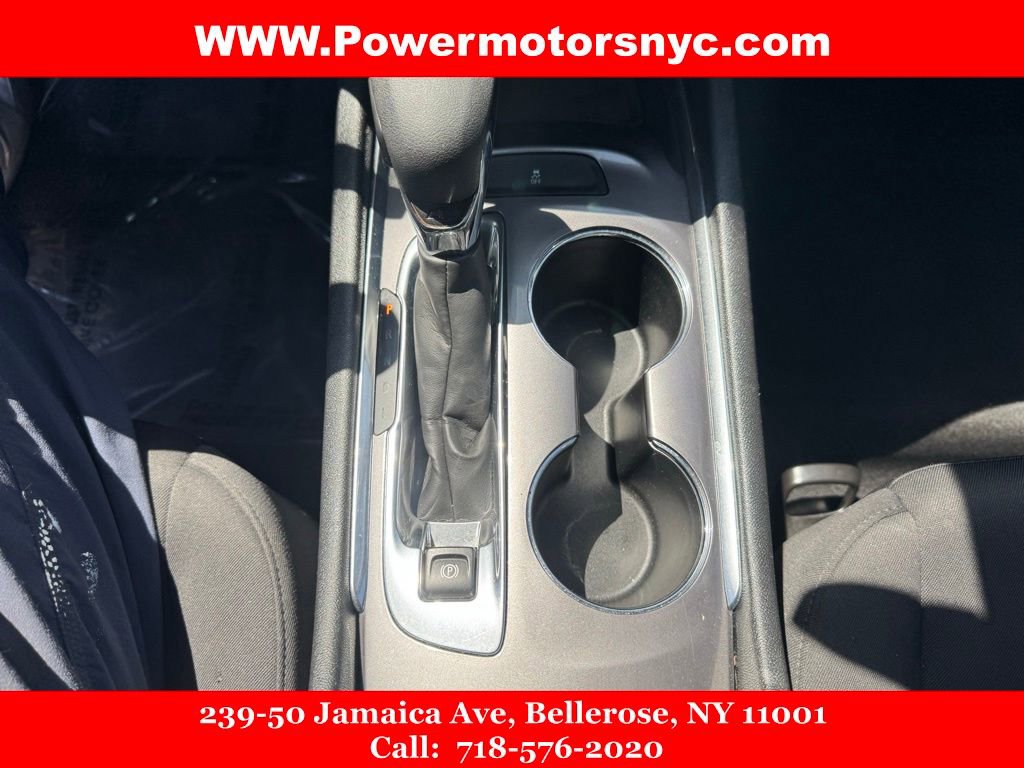 Used 2022 Chevrolet Malibu LT image 39