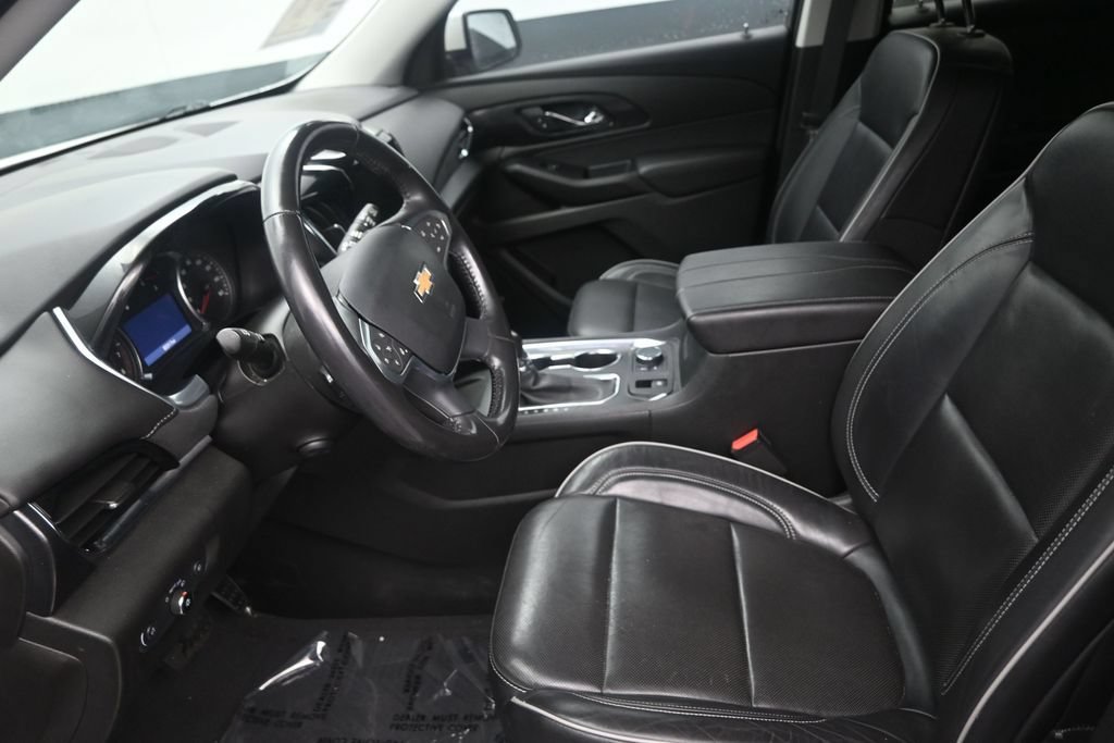Used 2021 Chevrolet Traverse High Country FWD image 12