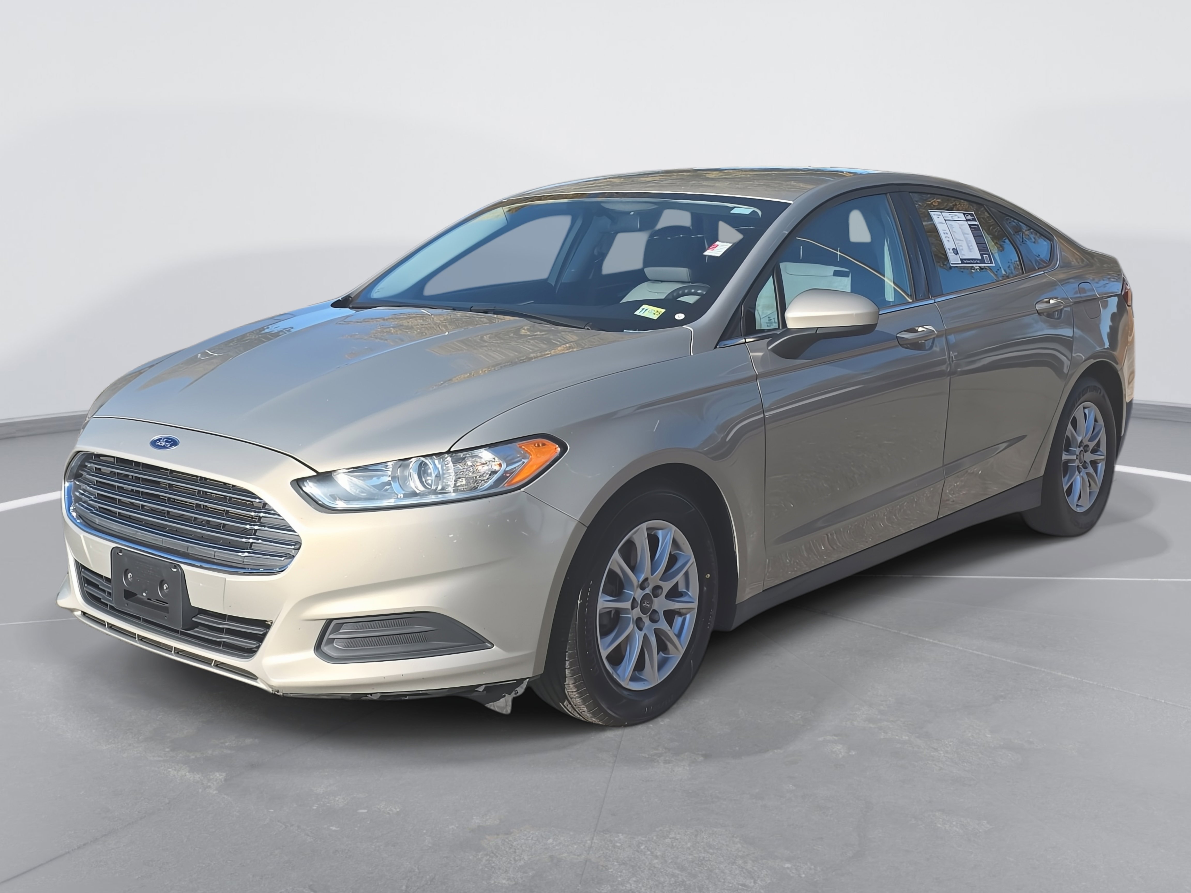 Used 2015 Ford Fusion S image 1