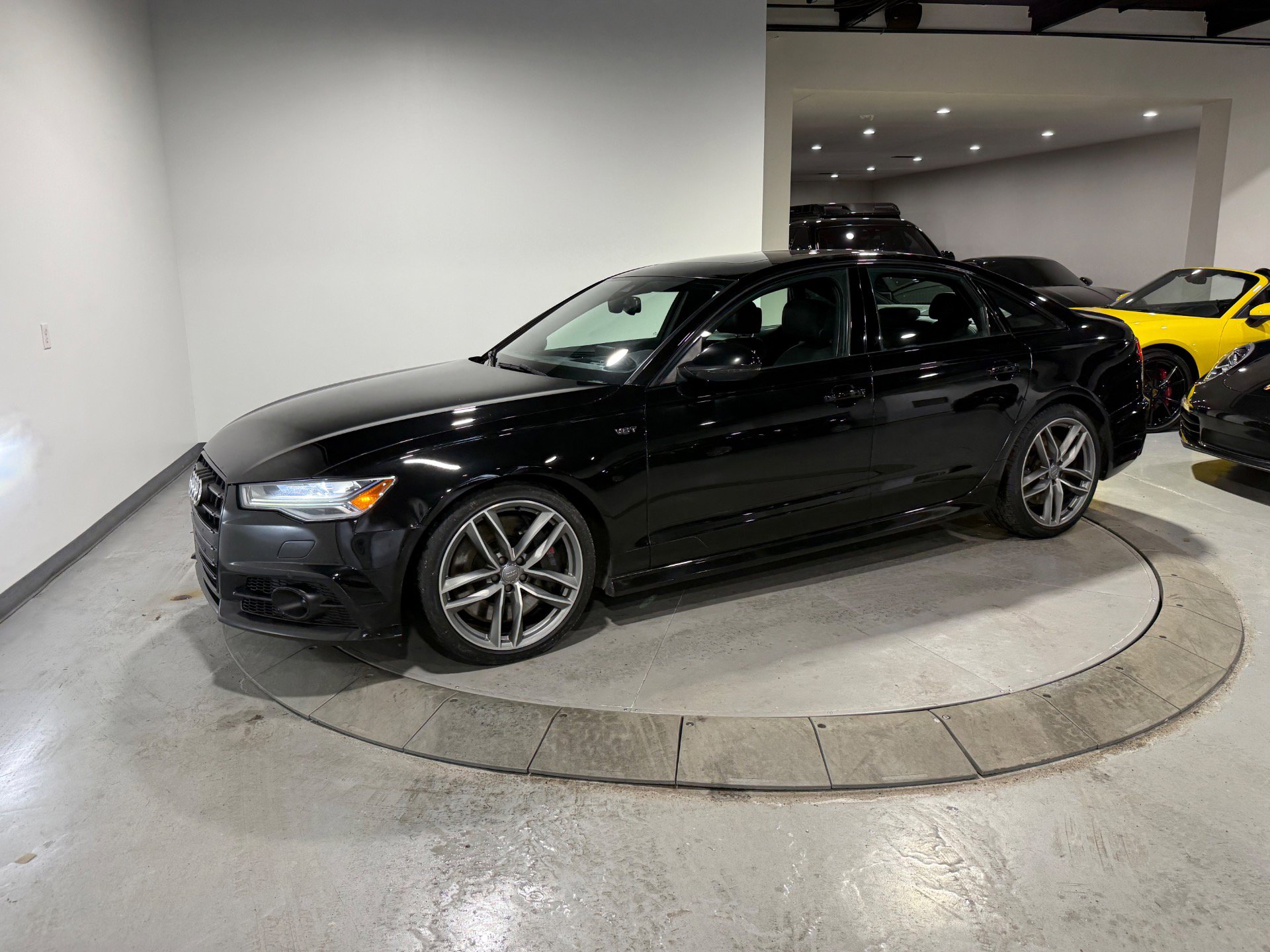 Used 2018 Audi S6 Prestige w/ Prestige Package image 6