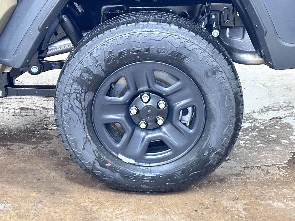 New 2026 Jeep Gladiator Sport image 40