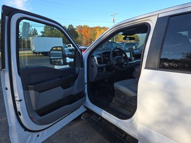 New 2026 Ford F350 XL image 10