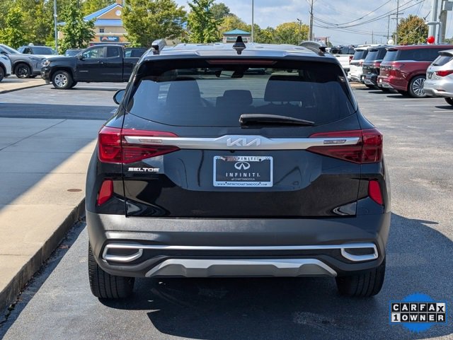 Used 2023 Kia Seltos SX w/ SX Sunroof Package image 6