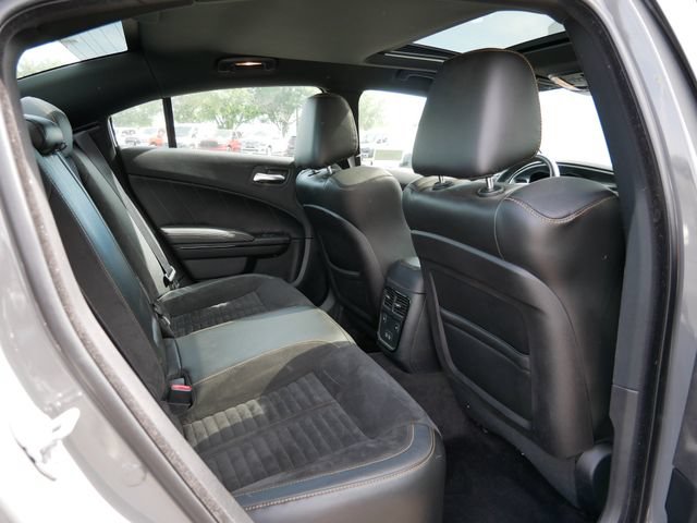 Used 2017 Dodge Charger R/T RWD image 15