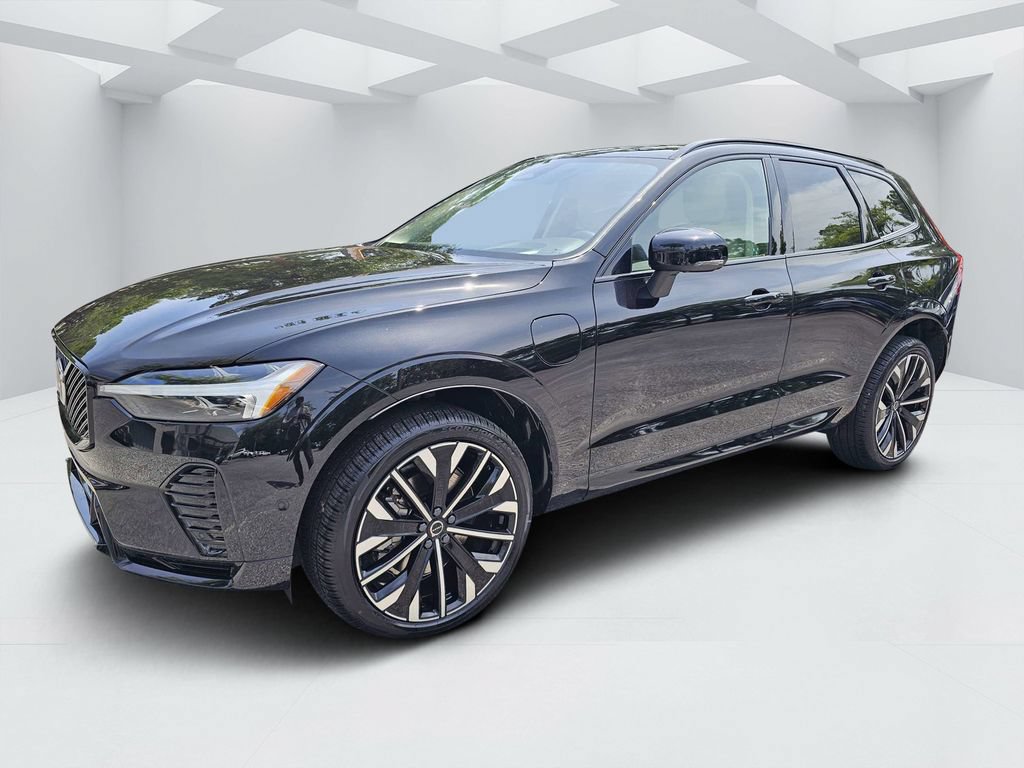 New 2026 Volvo XC60 T8 Ultra w/ Protection Package Premier AWD/4WD image 7