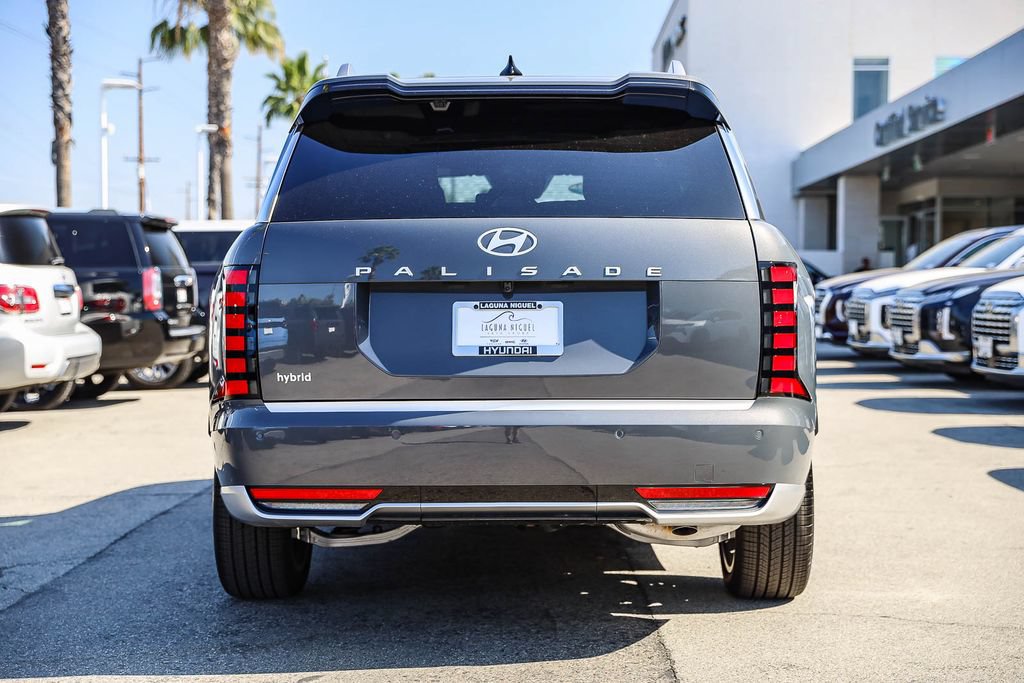 New 2026 Hyundai Palisade Calligraphy FWD image 5