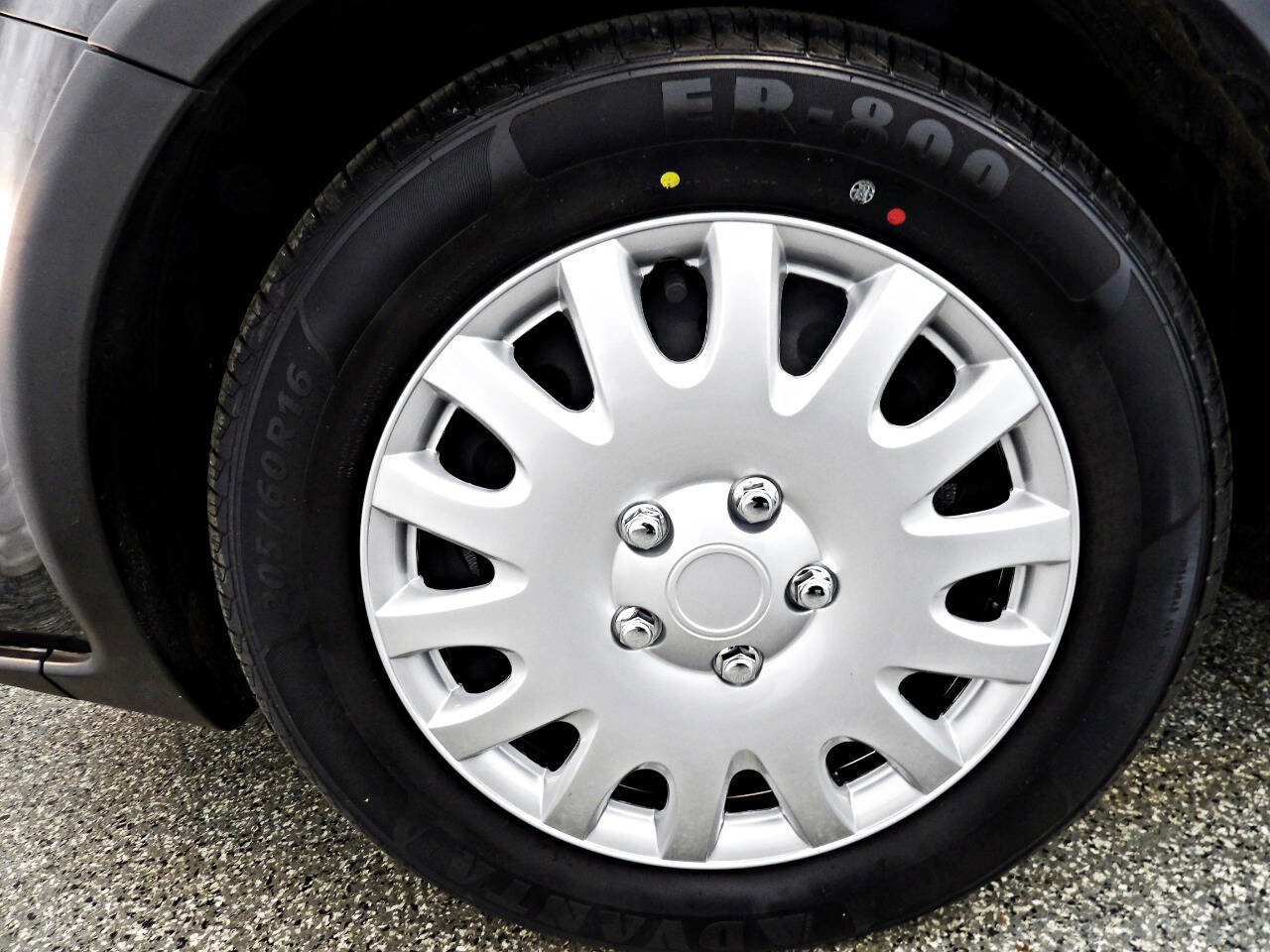 Used 2010 Suzuki SX4 Hatchback image 17