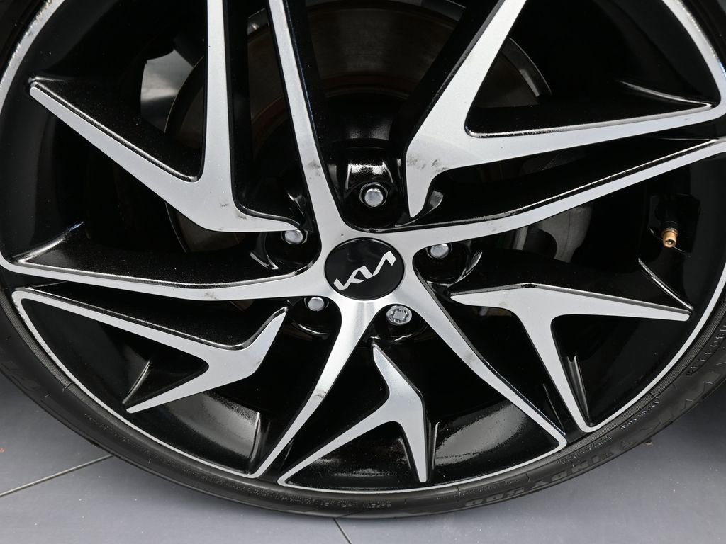 Used 2022 Kia Stinger GT-Line image 42