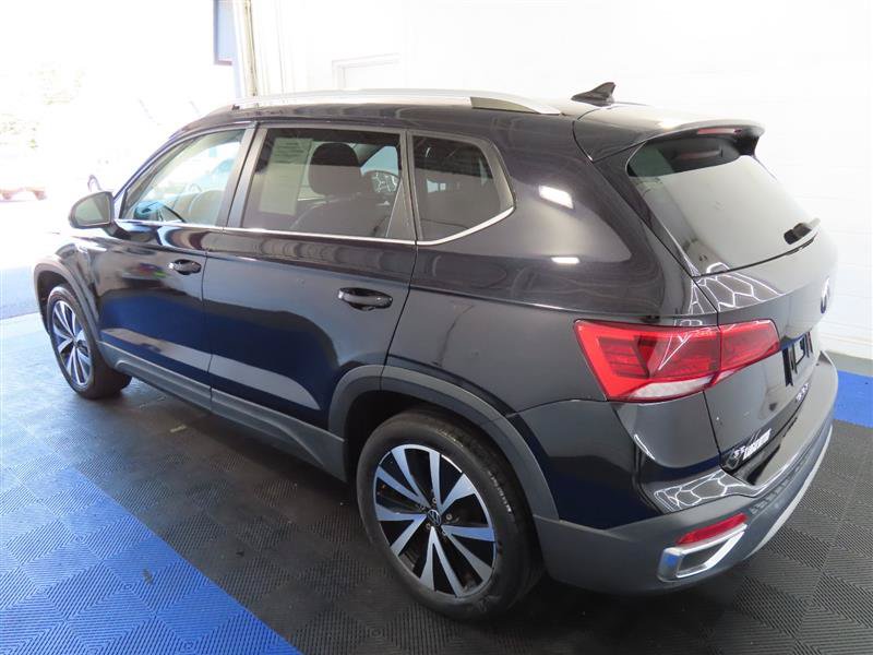 Used 2022 Volkswagen Taos SE AWD/4WD image 10
