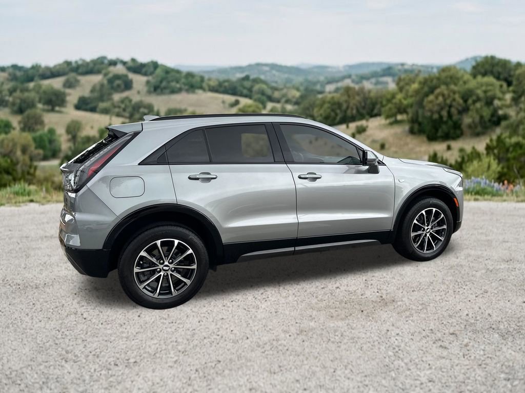 Used 2025 Cadillac XT4 Sport FWD image 10