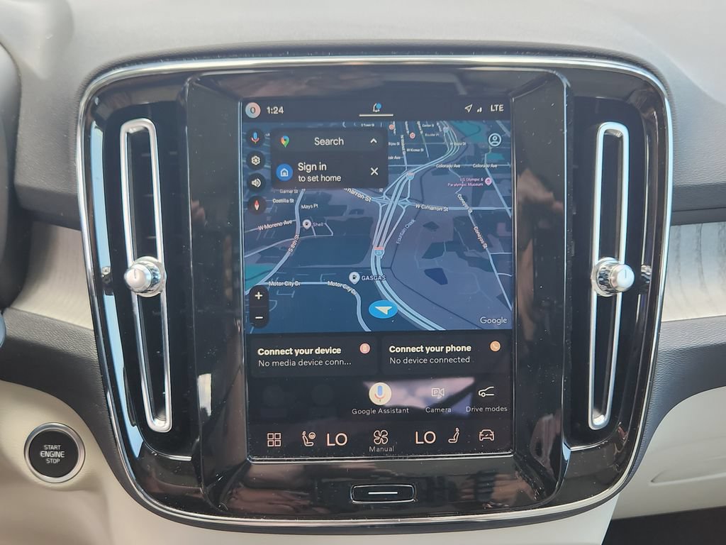 New 2026 Volvo XC40 B5 Plus w/ Protection Package Premier AWD/4WD image 8