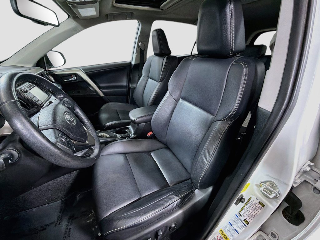 Used 2014 Toyota RAV4 Limited AWD/4WD image 22
