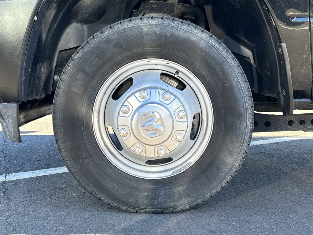 Used 2022 RAM 3500 Tradesman image 14