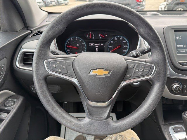 Used 2018 Chevrolet Equinox LS image 20