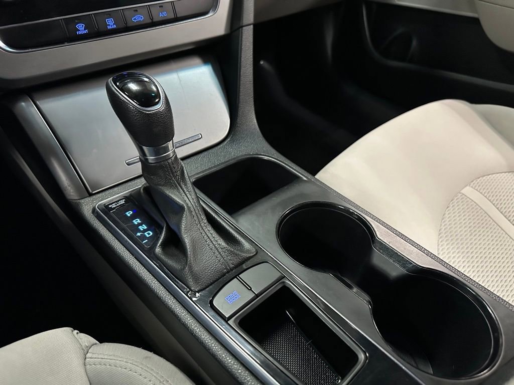 Used 2017 Hyundai Sonata SE image 22