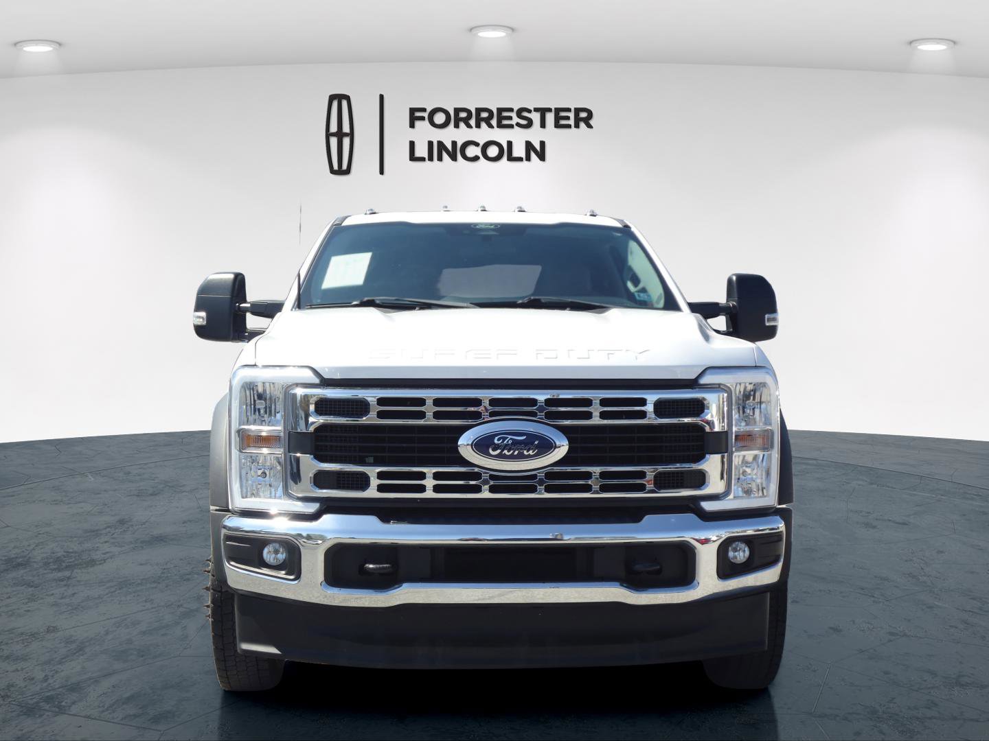 Used 2024 Ford F450 XL image 8