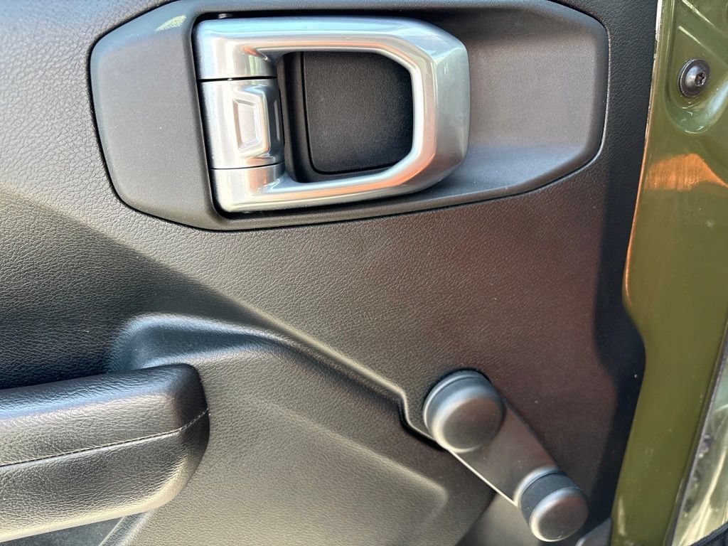 Used 2020 Jeep Wrangler Unlimited Sport AWD/4WD image 11