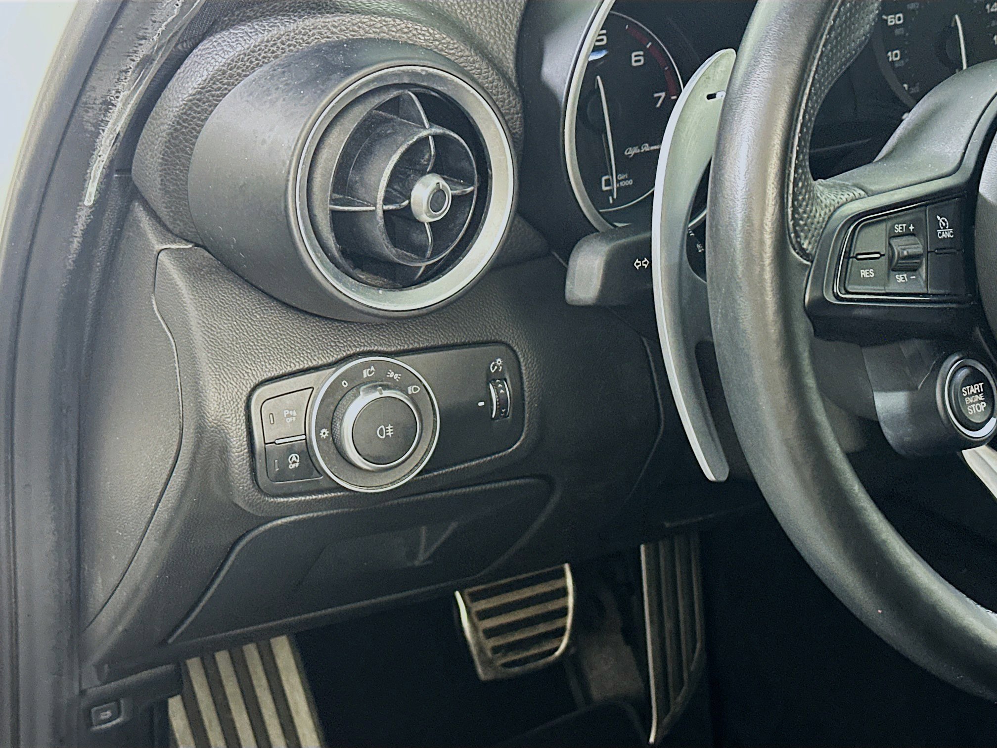 Used 2020 Alfa Romeo Giulia Ti Sport w/ Quick Order Package 22S Sport image 16