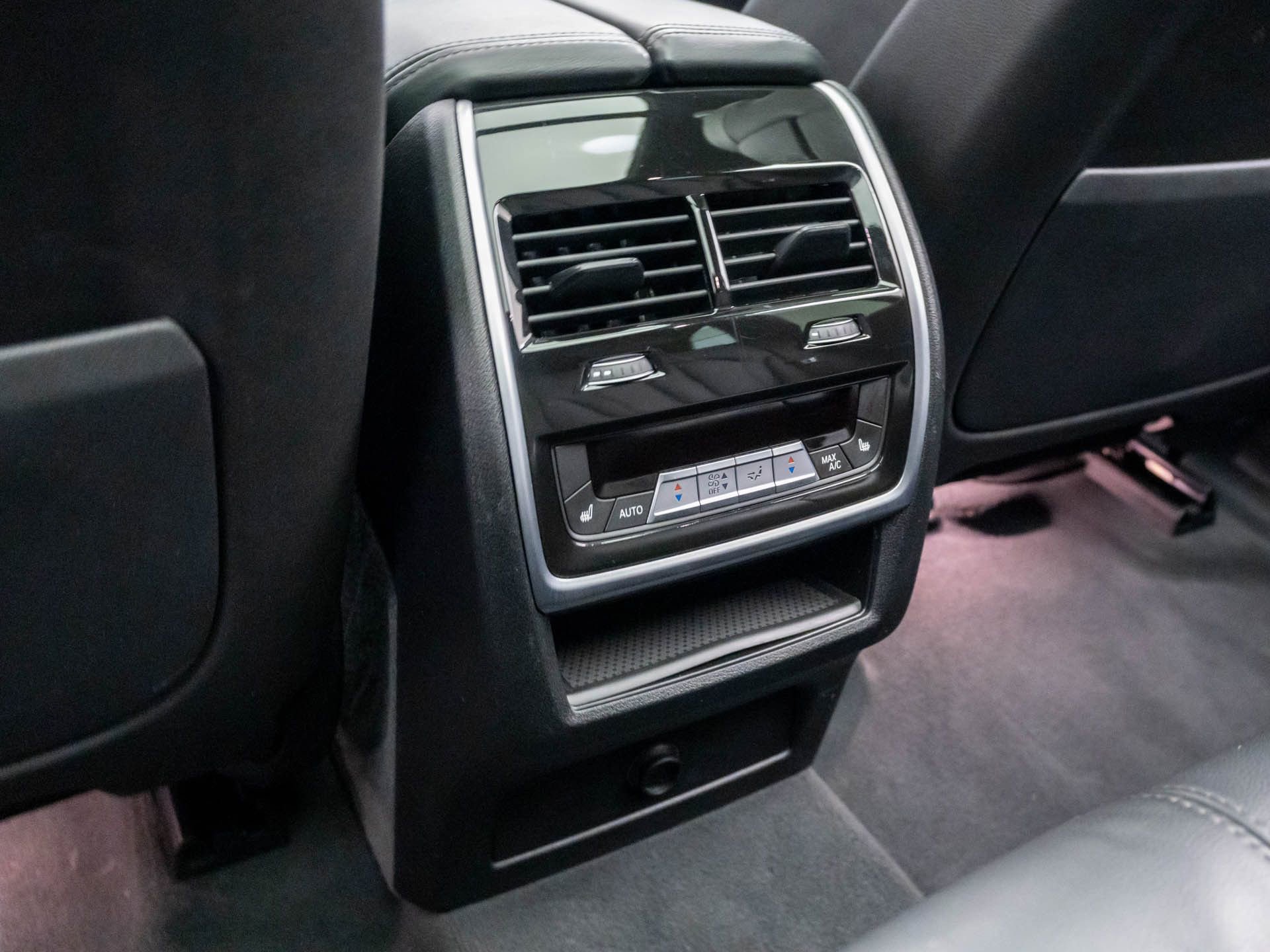Used 2022 BMW X5 M50i w/ Premium Package AWD/4WD image 20