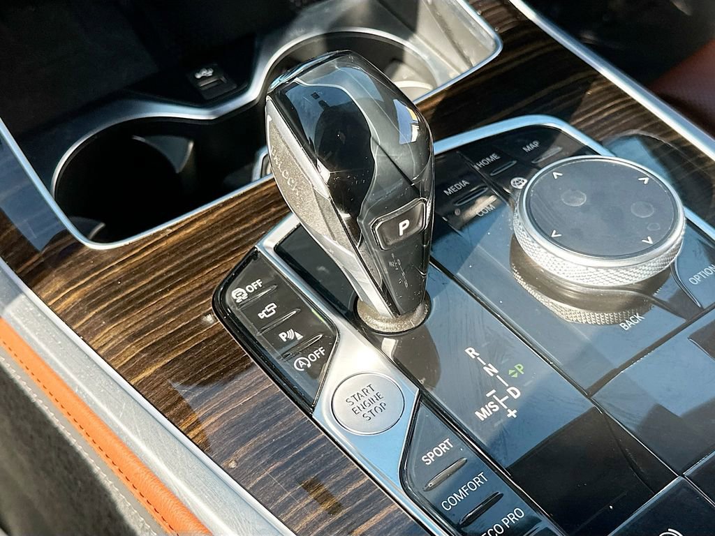 Used 2020 BMW X7 xDrive40i w/ M Sport Package image 17