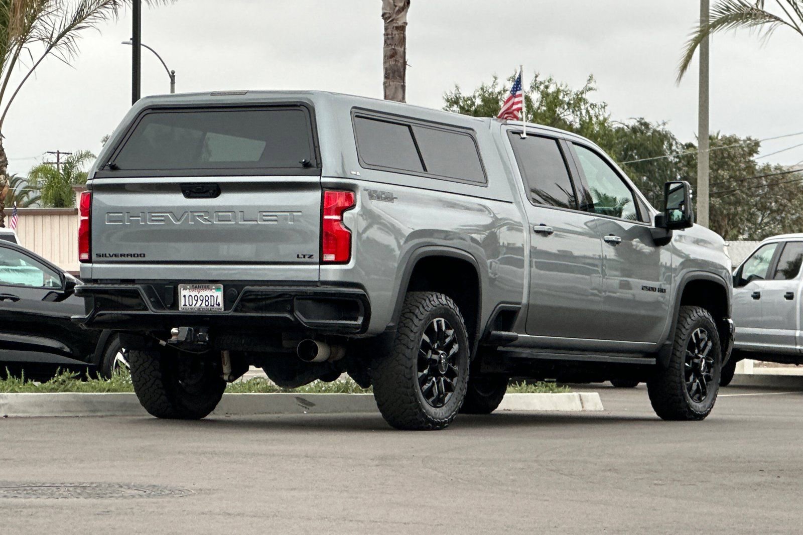 Used 2025 Chevrolet Silverado 2500 LTZ w/ Trail Boss Package image 4