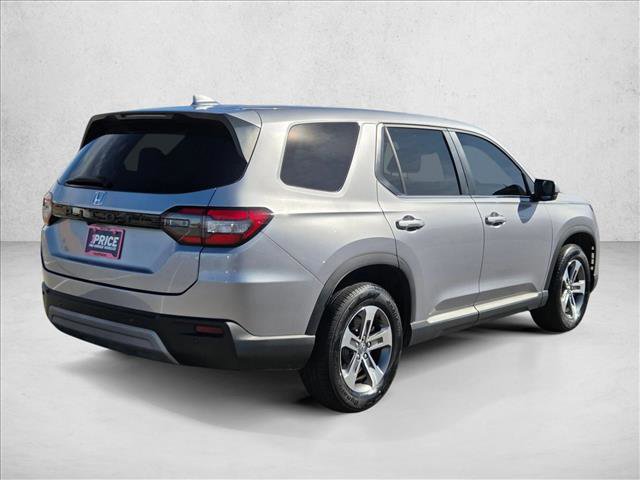 Used 2023 Honda Pilot EX-L image 6