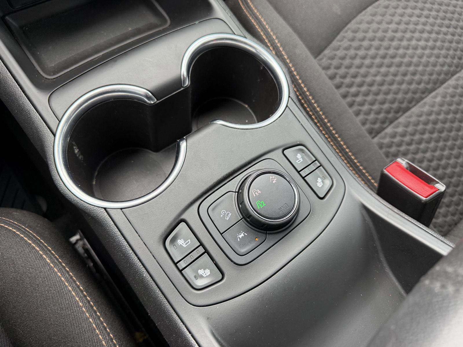 Used 2020 GMC Terrain SLE w/ Driver Convenience Package AWD/4WD image 19