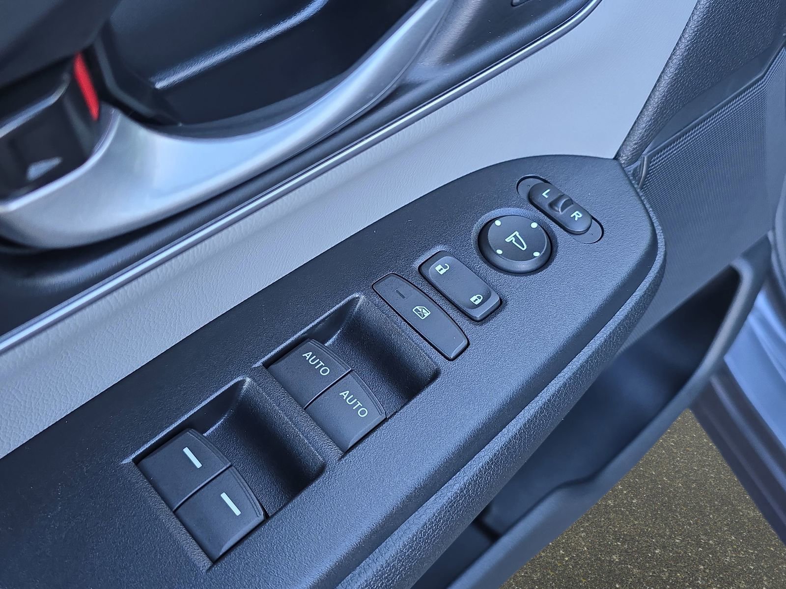 Certified 2021 Honda CR-V Touring image 31