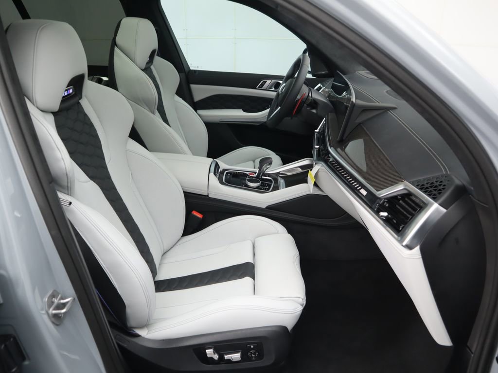 New 2026 BMW X5 M Competition w/ Executive Package image 21