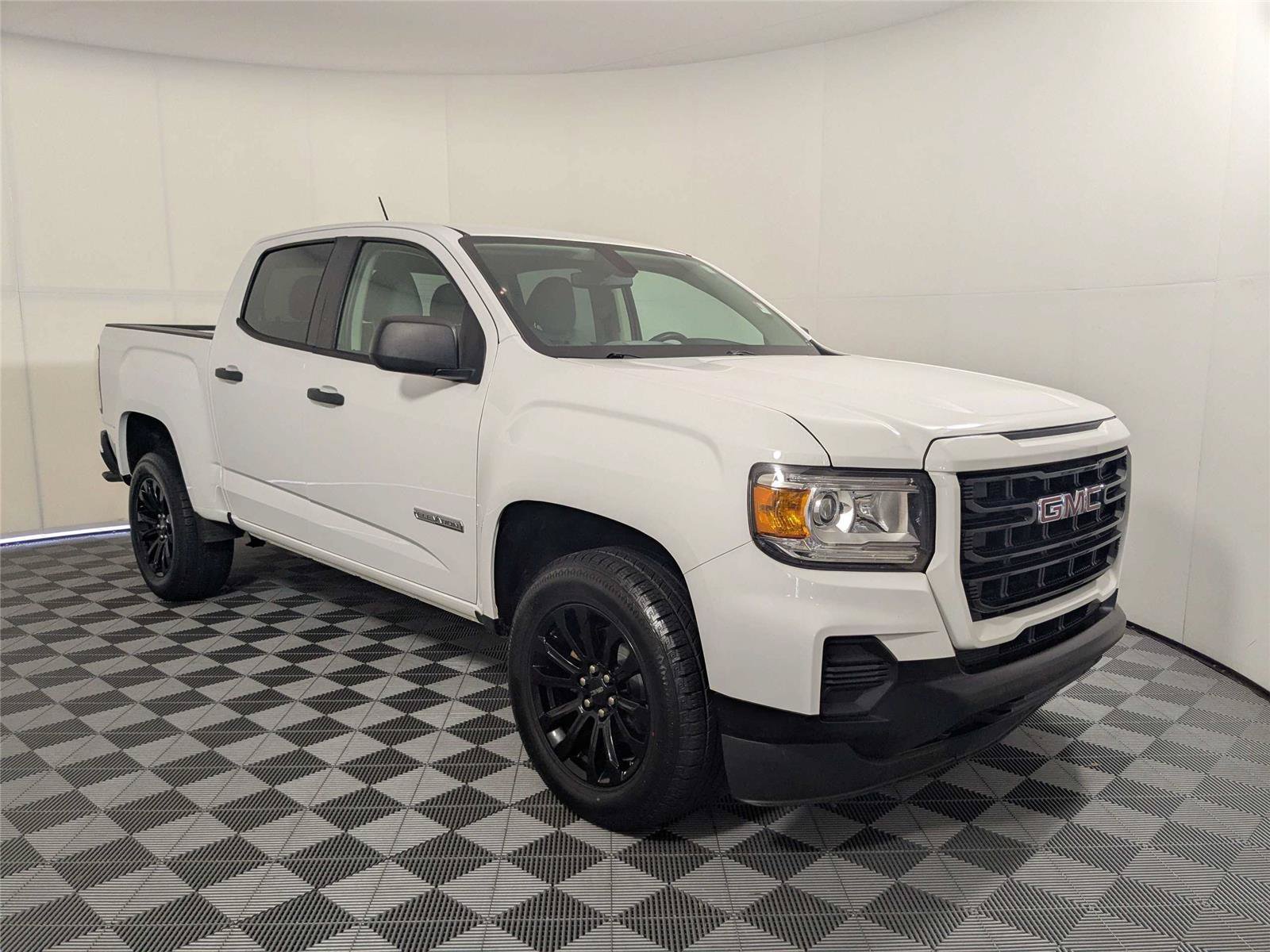 Used 2021 GMC Canyon Elevation Standard w/ Convenience Package RWD image 3