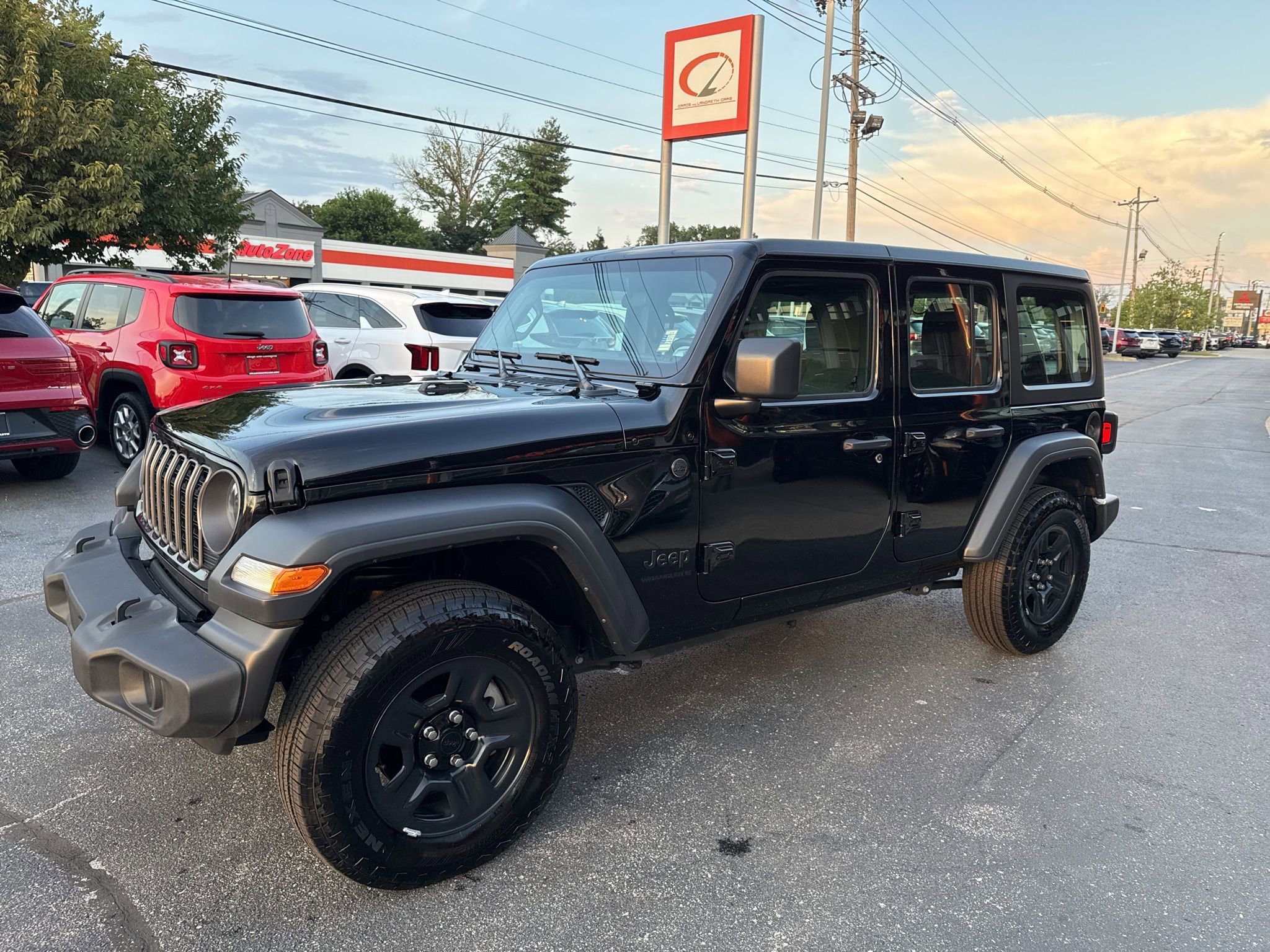 Used 2024 Jeep Wrangler Sport image 9