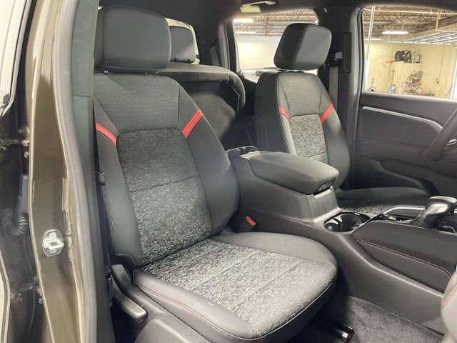 Used 2023 Chevrolet Colorado Z71 w/ Z71 Convenience Package 2 image 27