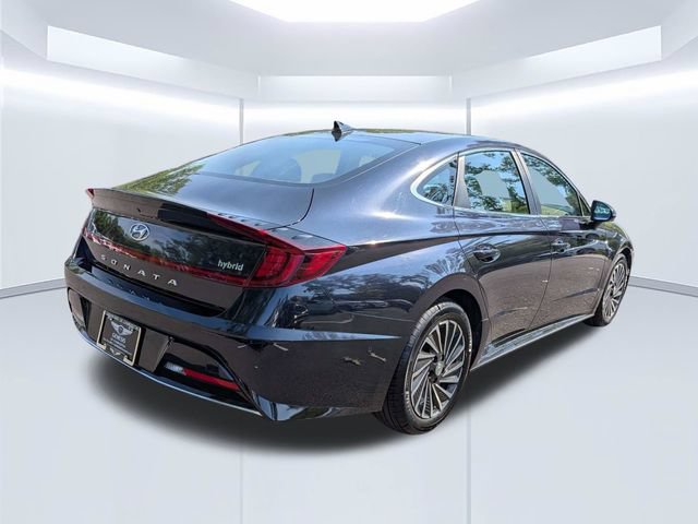 Used 2022 Hyundai Sonata Limited FWD image 4