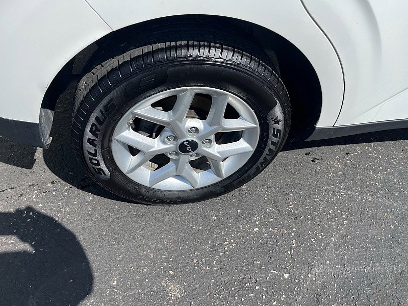 Used 2024 Kia Soul LX w/ Option Group 015 image 11