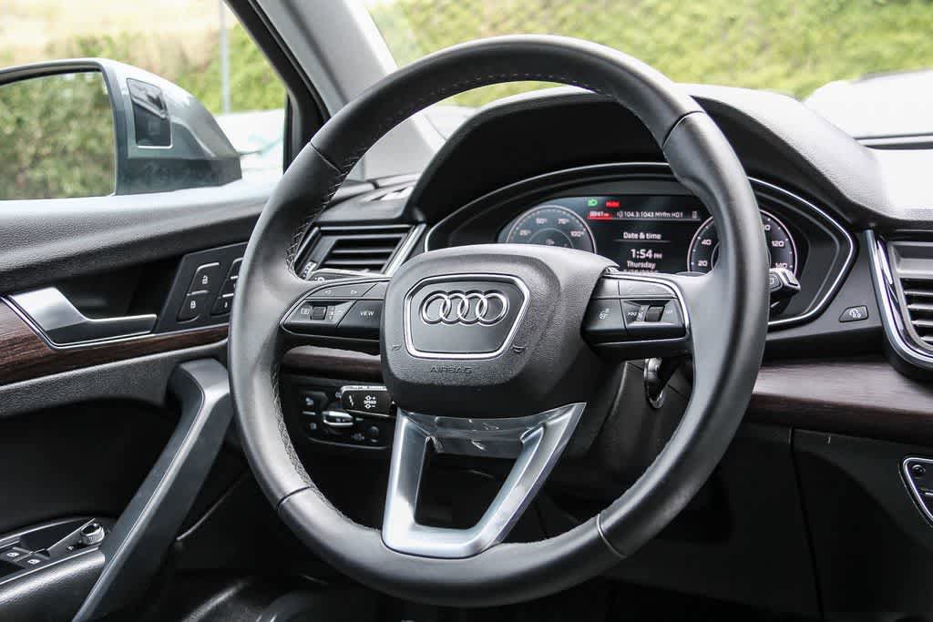 Used 2024 Audi Q5 e Premium w/ Convenience Package AWD/4WD image 16