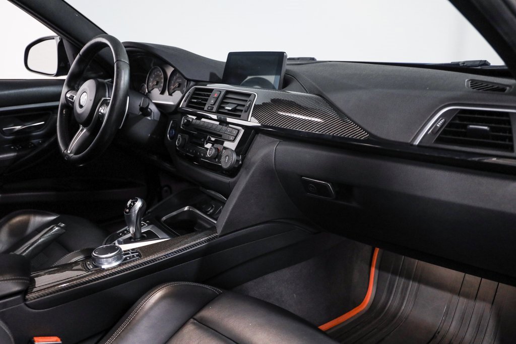 Used 2018 BMW M3 image 30